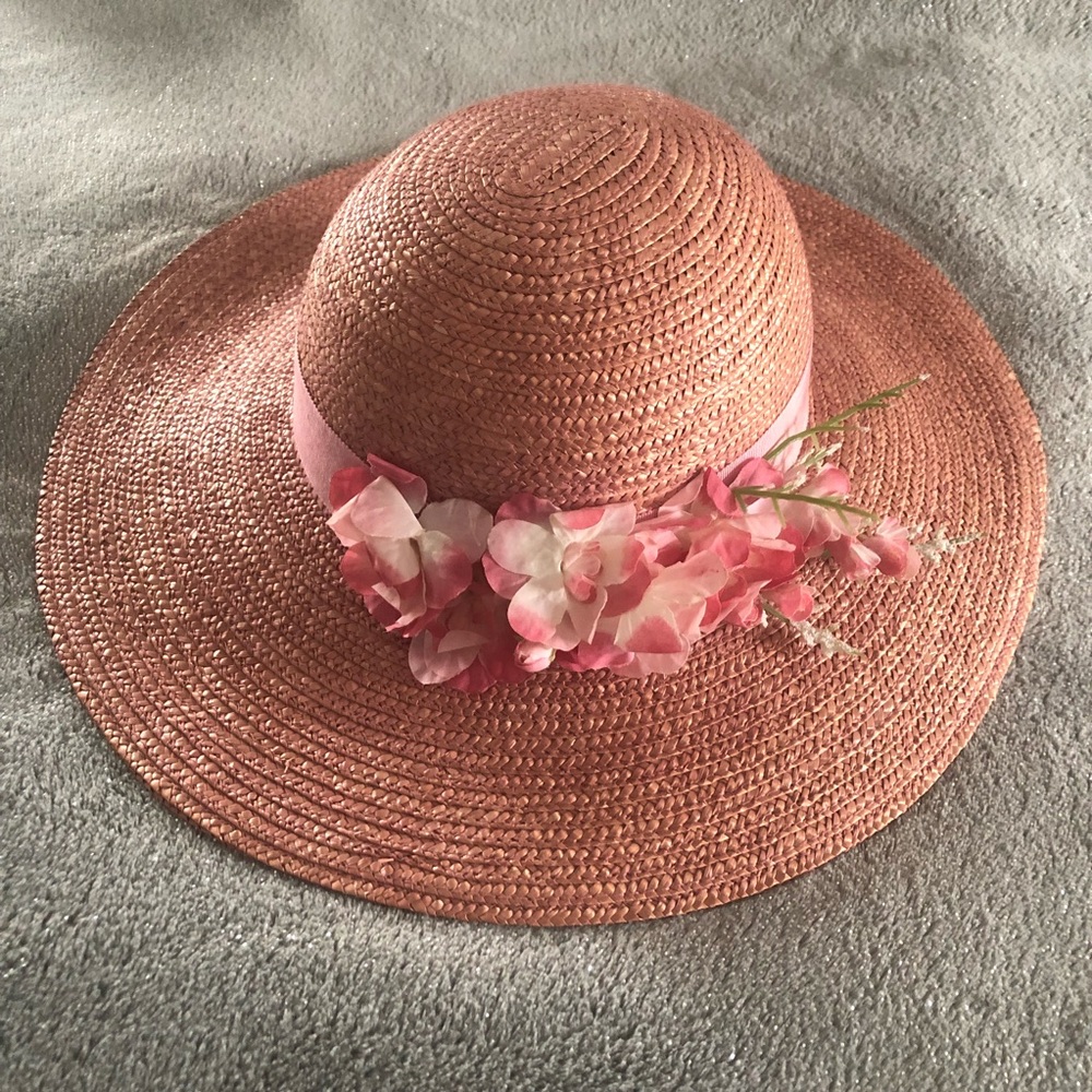 Pink Flower Straw Fiber Hat
